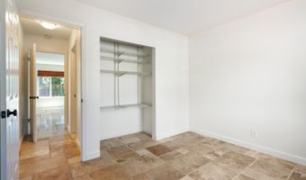 2318 S Hampton Cir, Santa Rosa, CA 95401