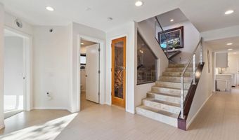 2709 Unicornio St, Carlsbad, CA 92009