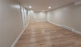 513 Knotty Oak Rd, Coventry, RI 02816
