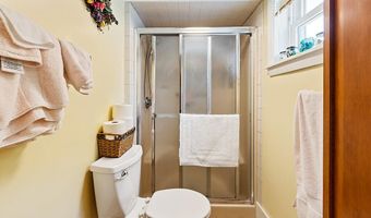 73 Eastern Ave, Augusta, ME 04330