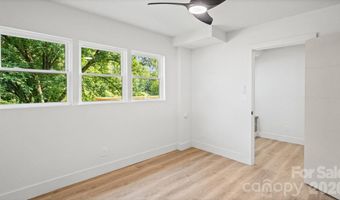 3320 Winterfield Pl, Charlotte, NC 28205