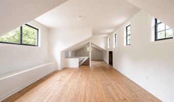 6142 Masonic Dr, Alexandria, LA 71031