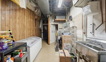 198 Front St, Lincoln, RI 02865