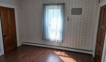 144 W Cobble Hill Rd, Barre, VT 05641