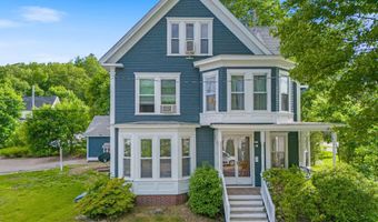 81 Main St, Raymond, NH 03077