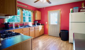 560 S Emerald Isle, Alderson, WV 24910