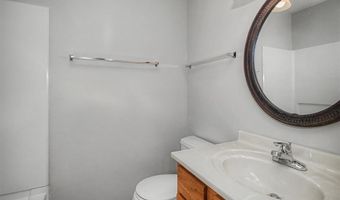 703 Meadow Pl, Ames, IA 50010