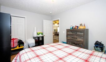 1499 Troy Rd, Ashland, OH 44805