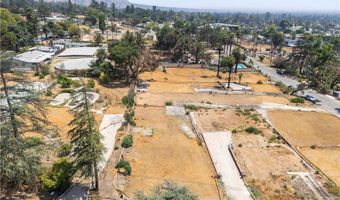 2852 Santa Rosa Ave, Altadena, CA 91001