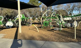 1622 N COMANCHE Dr, Chandler, AZ 85224