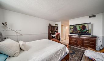2750 NE 183rd St 1107, Aventura, FL 33160