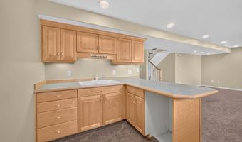 178 Country Springs Dr, Bountiful, UT 84010