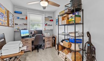 7580 BEACH Dr, Pasadena, MD 21122