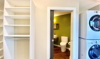 21 Furnace St 801, Akron, OH 44308