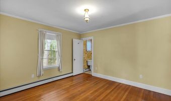 92 Cedar St, Belfast, ME 04915