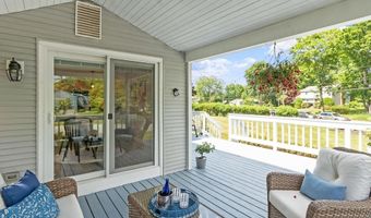 37 Newtown Rd, Acton, MA 01720
