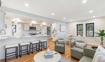 540 Middle Hwy, Barrington, RI 02806