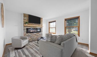 13294 212th Ave, Anamosa, IA 52205