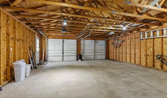40 Guptill Rd, Belgrade, ME 04917