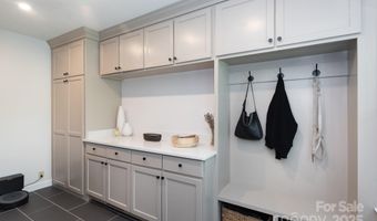 1305 Morningside Dr, Charlotte, NC 28205