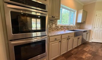 242 Arthur Kirk Rd, Beebe, AR 72012