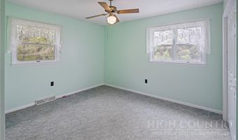 762 George Eggers Rd, Banner Elk, NC 28604