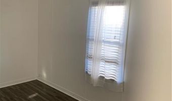 202 R St, Bedford, IN 47421