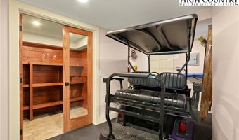 870 Clubhouse Dr A2, Banner Elk, NC 28604