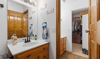 247 Freiheit Ln, Box Elder, SD 57719