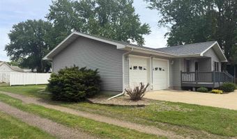 530 S 5th St, Akron, IA 51001