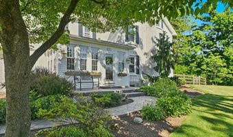222 BASTIAN Ln, Allentown, PA 18104