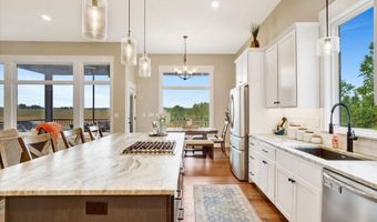 415 S Piper Ave, Ash Grove, MO 65604