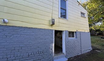 11 Walker St, Athens, OH 45701