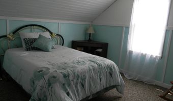 307 Diamondville Ave, Diamondville, WY 83116