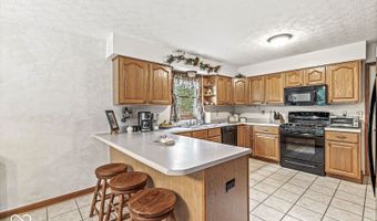 267 Poplar Grove Dr, Avon, IN 46123