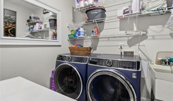 52 Vandiver Ct, Acworth, GA 30101