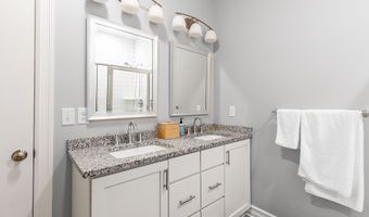 297 Northill Dr A, Amherst, NY 14221