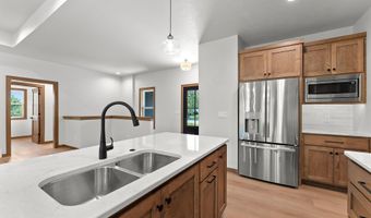 413 CARRIE LYNN Ave, Algoma, WI 54201