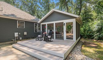4106 Wildwood Dr, Allegan, MI 49010