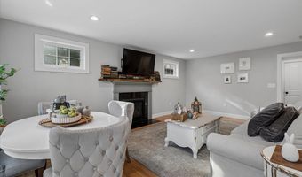 12 Freedom Way, Barrington, NH 03825