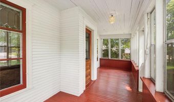 340 Excelsior Ave N, Annandale, MN 55302
