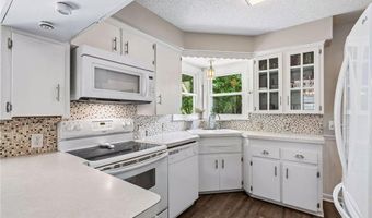 821 Adams St, Anoka, MN 55303