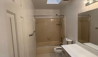 3502 HOLLY Rd, Annandale, VA 22003