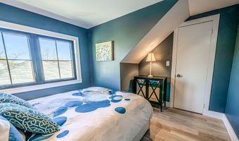 16 Cottage St, Belfast, ME 04915