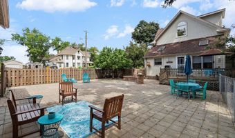1084 Main St, Antioch, IL 60002