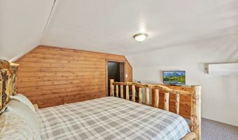 567 W Mountain Rd, Cascade, ID 83611