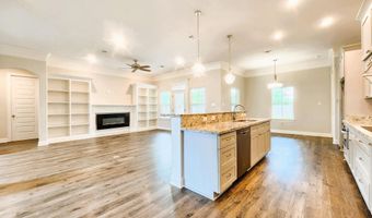 7919 Village Green Dr, Biloxi, MS 39532