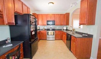 1036 Mica Lamp Ct, Apex, NC 27502