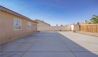 15413 Kearny Dr, Adelanto, CA 92301