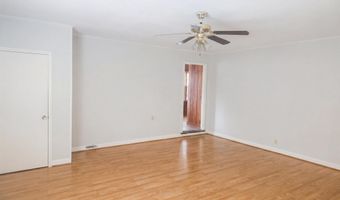 1307 Sunnyhill Dr, Camden, SC 29020